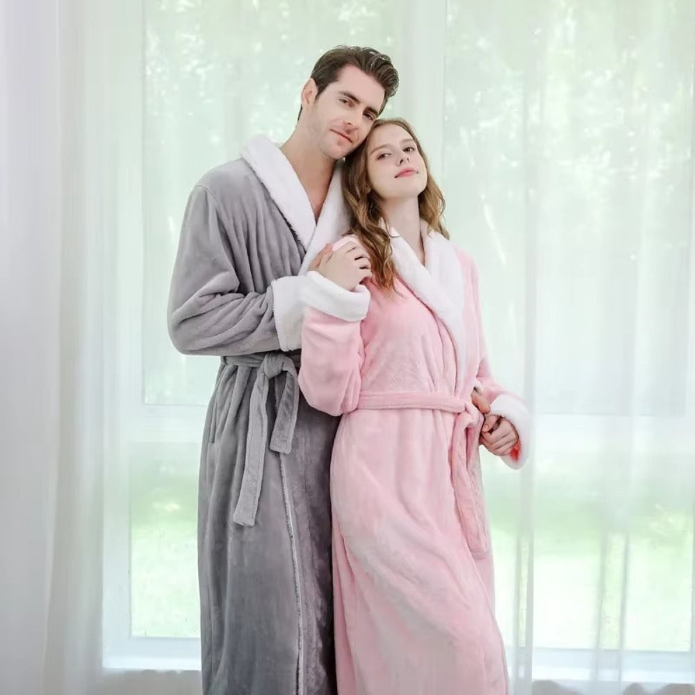 Fleece Bathrobe with Velvet-Soft Microfibre Texture and Contrast Trim