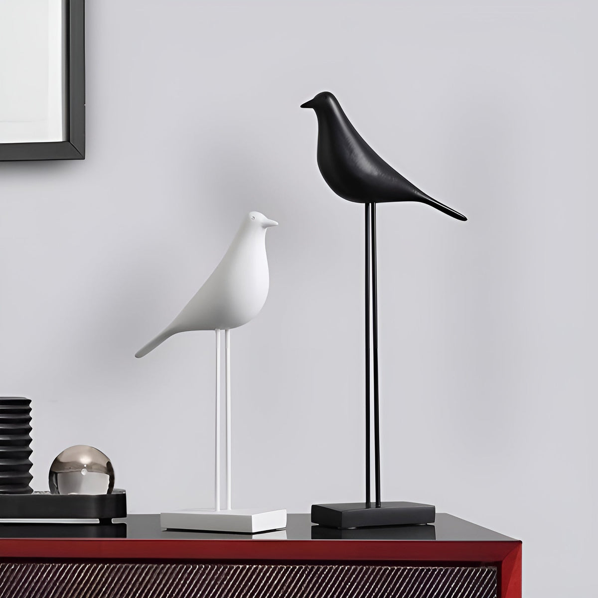 Minimalist Ceramic Bird Figurines – Black & White Modern Home Decor