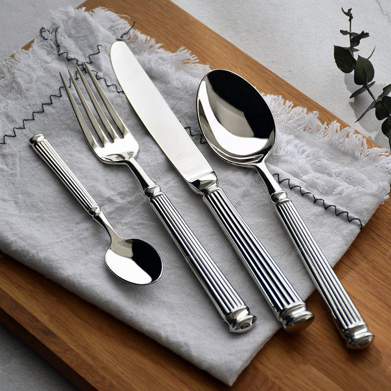 18/10 Stainless Steel Cutlery Set with Refined Finish and Polished Design