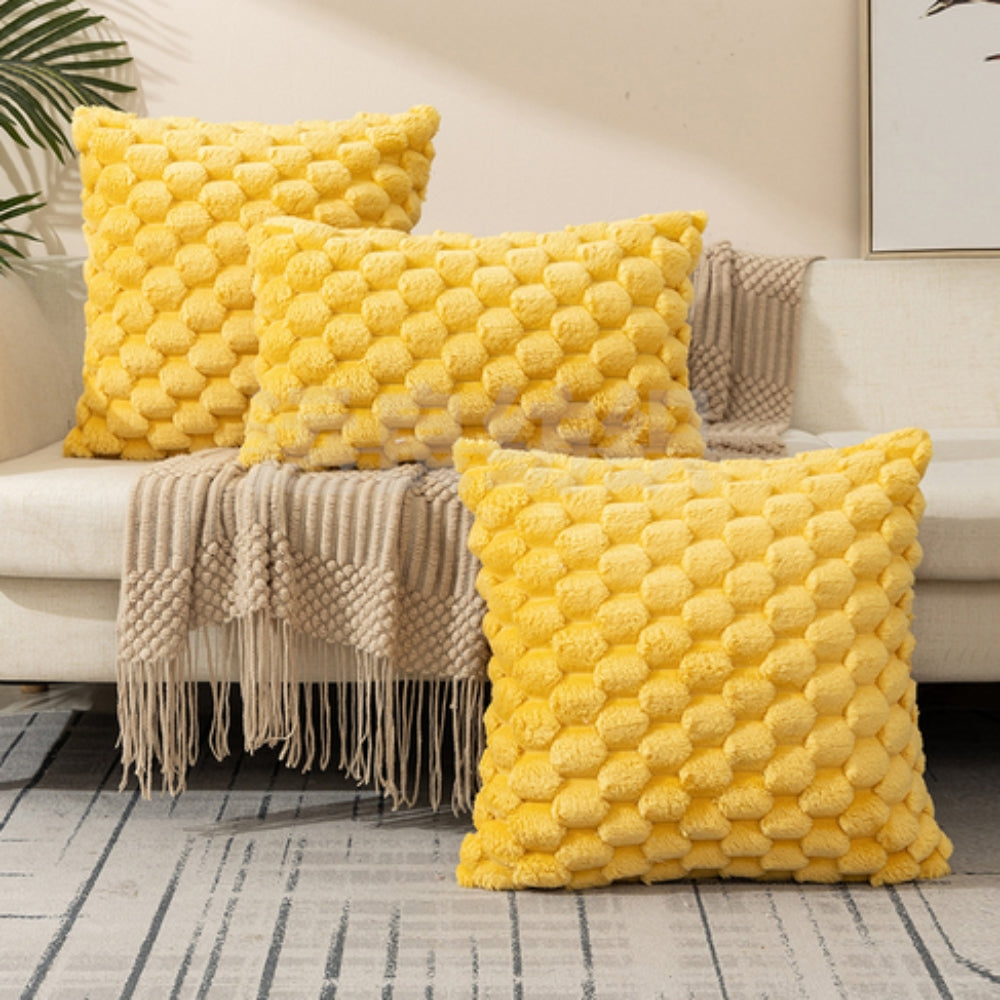 3D Textured Cushion Cover – Soft Cotton and Polyester Pillowcase with Zip Closure