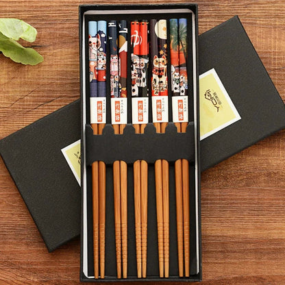 5-Piece Bamboo Chopsticks Gift Set with Decorative Cultural Patterns