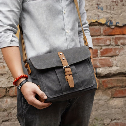 Retro Canvas Travel Shoulder Bag with Adjustable Strap Secure Zip Closure Everyday Carry