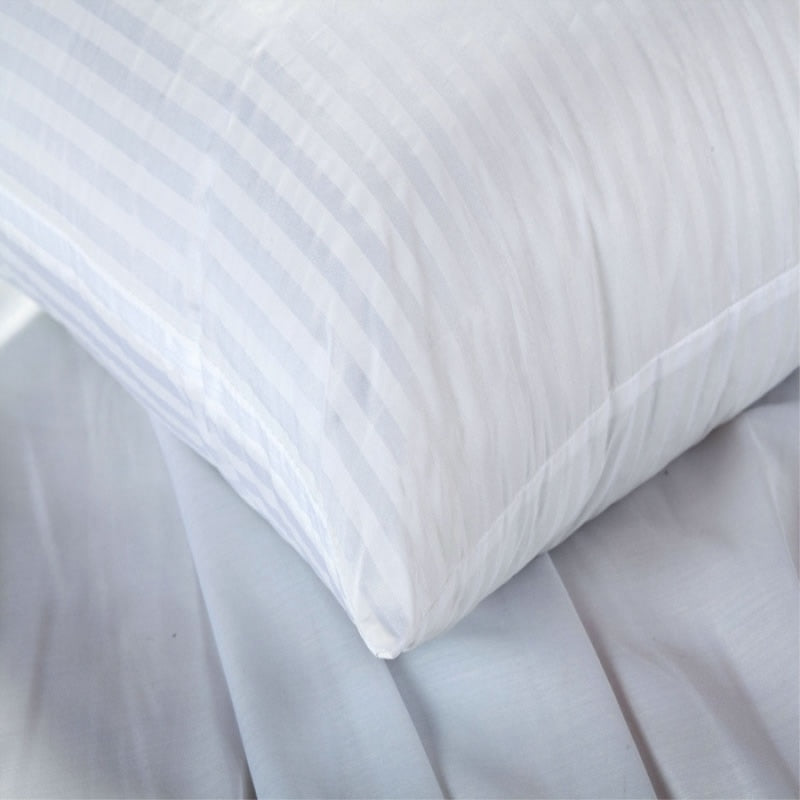 Adjustable Polyester Cushion Inserts with Hidden Zip for Square and Rectangular Covers