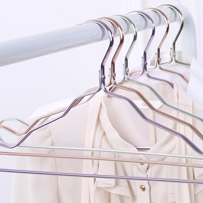 Aluminium Clothes Hangers with Modern Metallic Finish