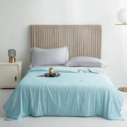 Breathable Cooling Blanket with Lightweight Cotton-Polyester Fabric