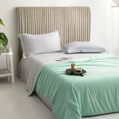 Breathable Cooling Blanket with Lightweight Cotton-Polyester Fabric