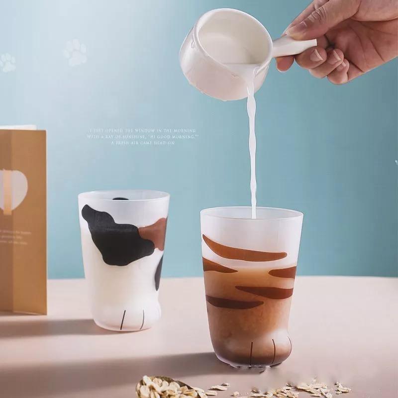 Cat Paw Glass Cup Made from Heat-Resistant Glass