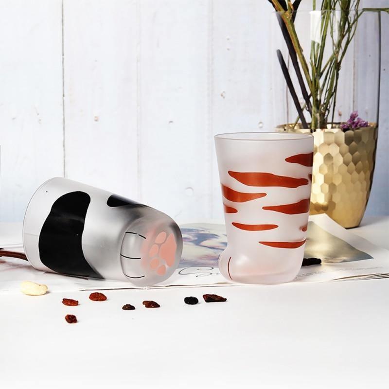Cat Paw Glass Cup Made from Heat-Resistant Glass