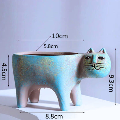 Cat-Shaped Ceramic Plant Pot for Indoor and Outdoor Plant Displays