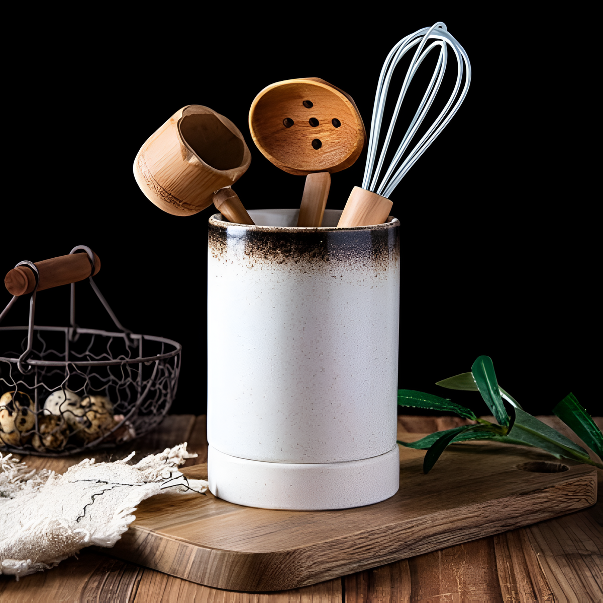 Ceramic Cutlery Holder – Minimalist Kitchen Storage with Drainage Holes