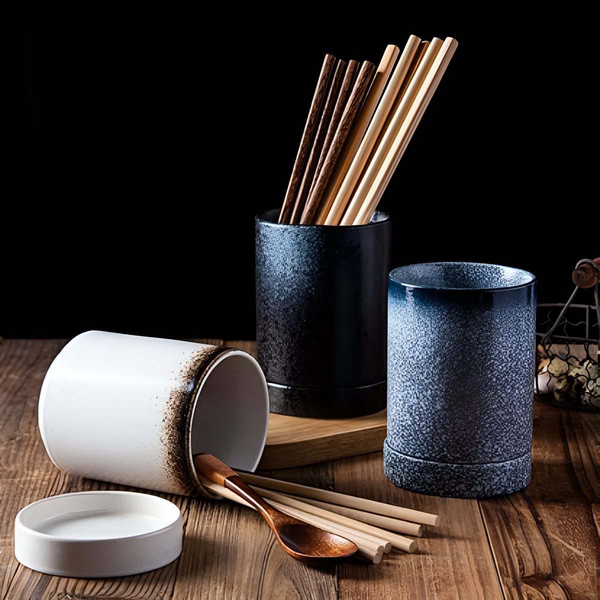 Ceramic Cutlery Holder – Minimalist Kitchen Storage with Drainage Holes