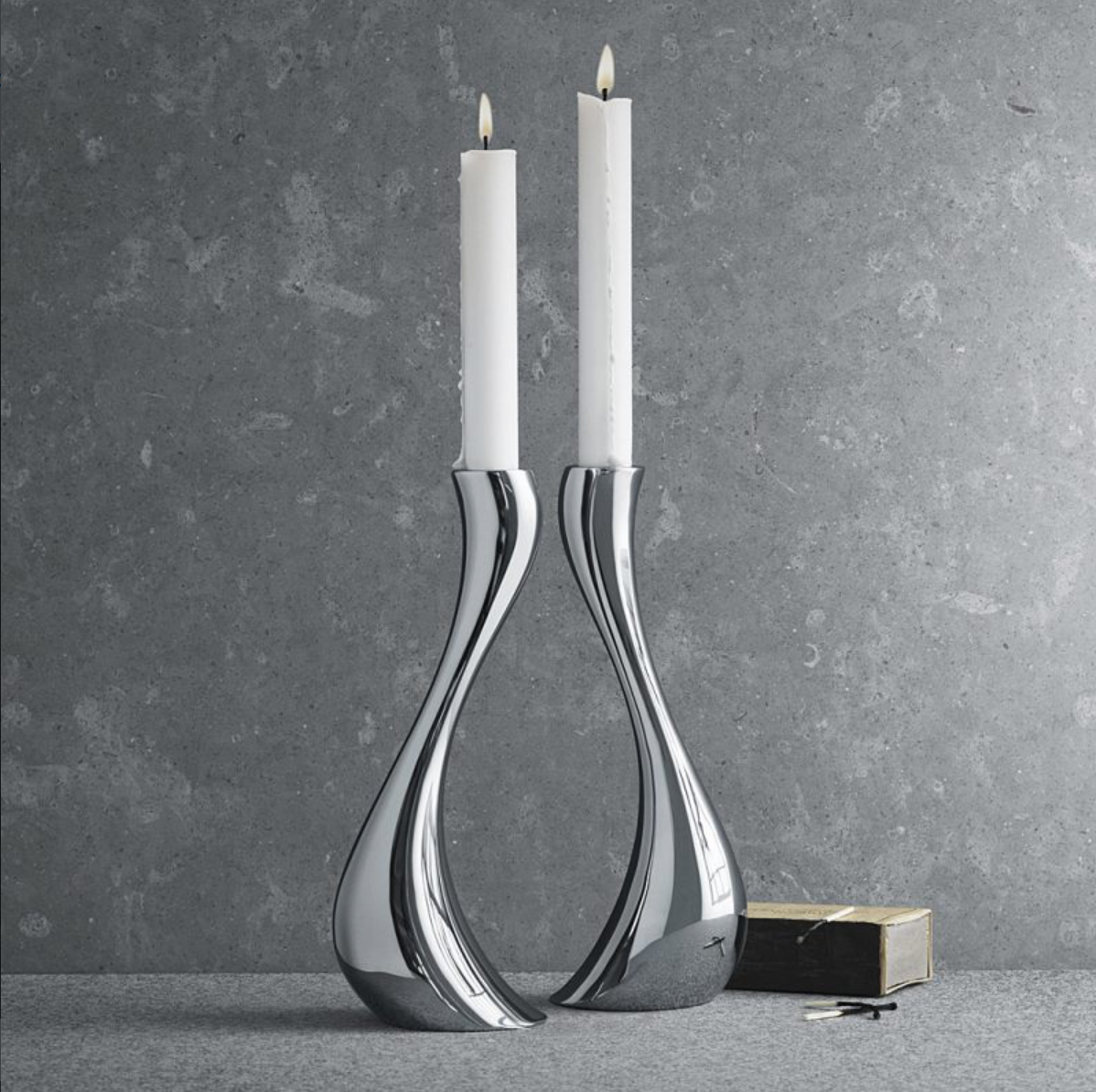 Chrome Stainless Steel Candle Holders with Elegant Wave Design