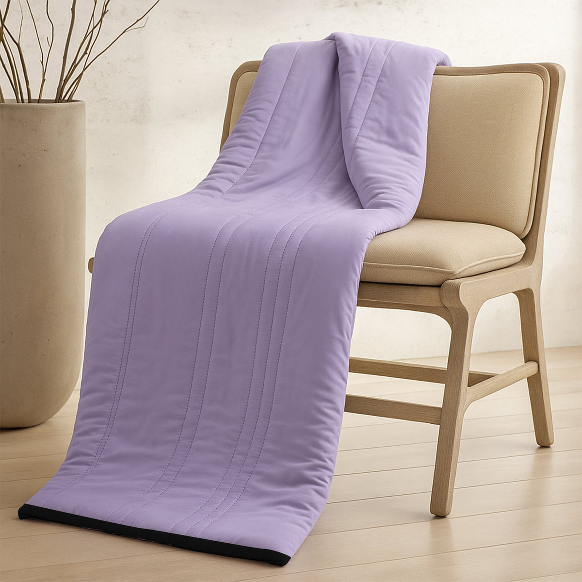Cooling Blanket with Moisture-Wicking Breathable Fabric for Warm Nights