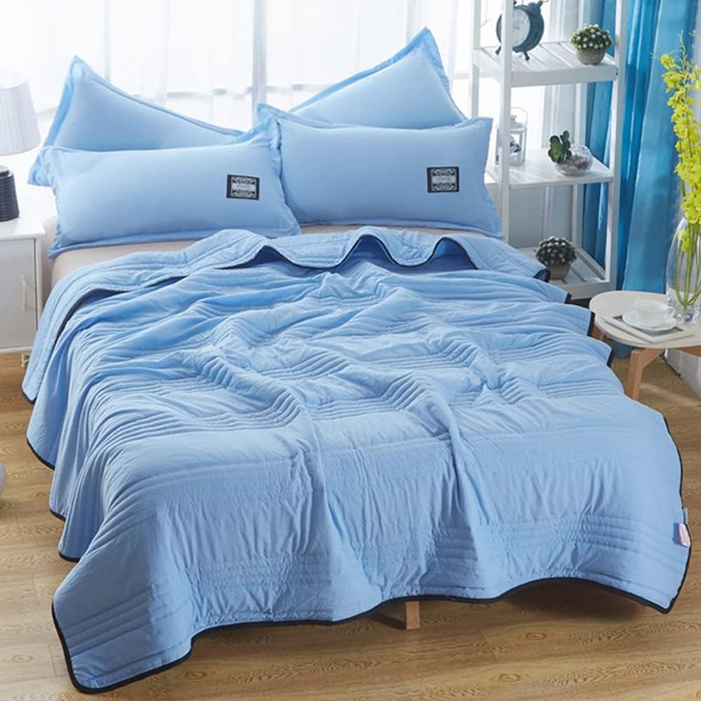 Cooling Blanket with Soft Breathable Fabric for Comfortable Sleep