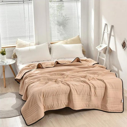 Cooling Blanket with Soft Breathable Fabric for Comfortable Sleep