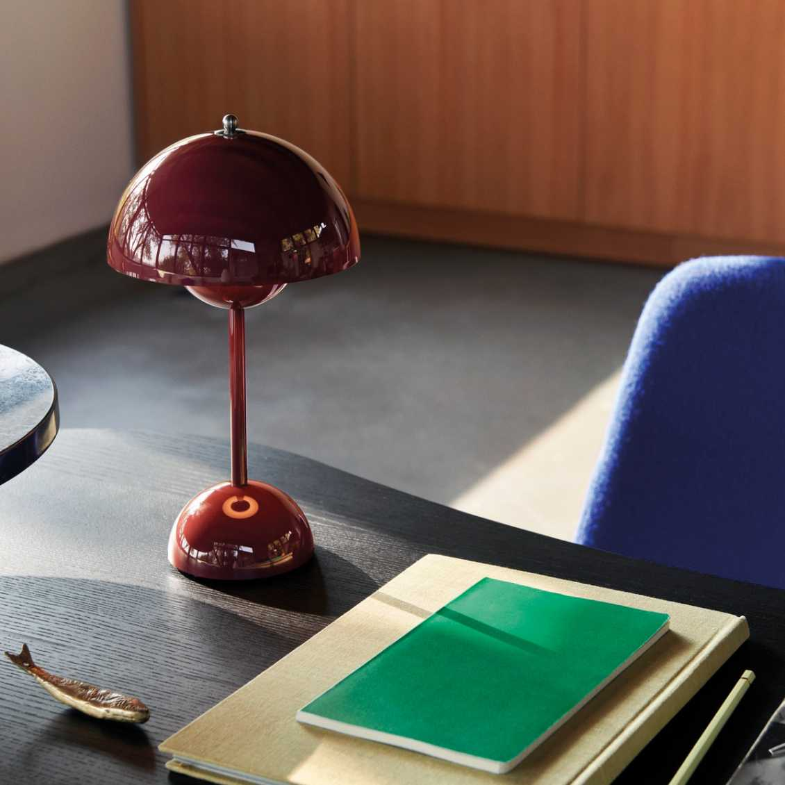 Cordless Retro LED Table Lamp with Touch Brightness Control and Warm White Light
