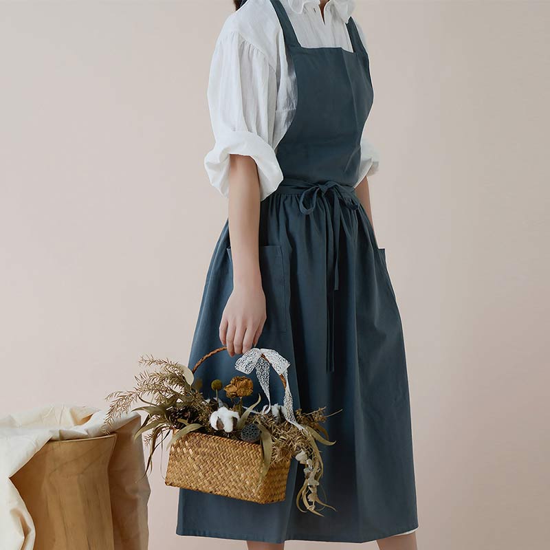 Cotton Cross-Back Kitchen Apron with Two Deep Front Pockets