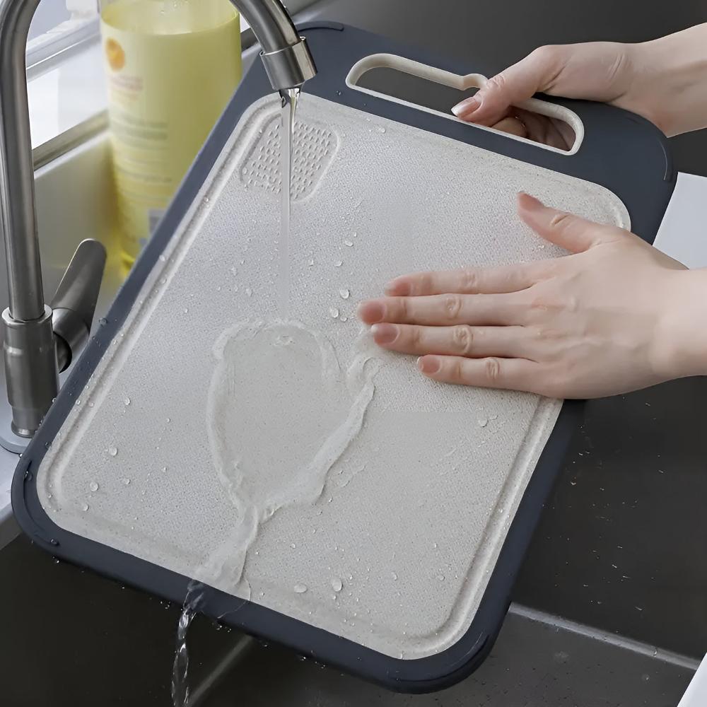 Double-Sided Stainless Steel Cutting Board – 304 Steel and Rice Fibre Composite with Garlic Grater