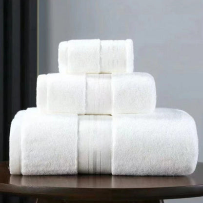 Egyptian Cotton Towel Set with Soft, Absorbent and Quick-Drying Design