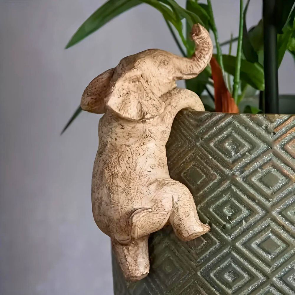 Elephant Wall Decor Figurine in Natural Grey Stone-Look Resin