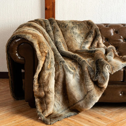 Faux Fur Throw Blanket for Sofa and Bed with Soft Fox Fur Look