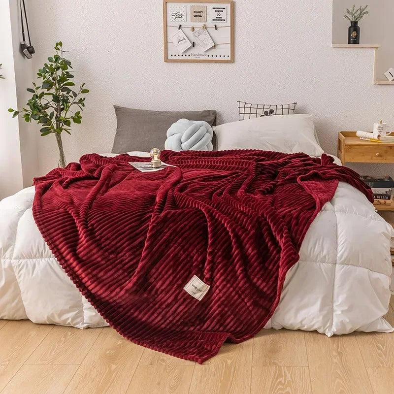 Flannel Throw Blanket for Warmth and Cosy Comfort