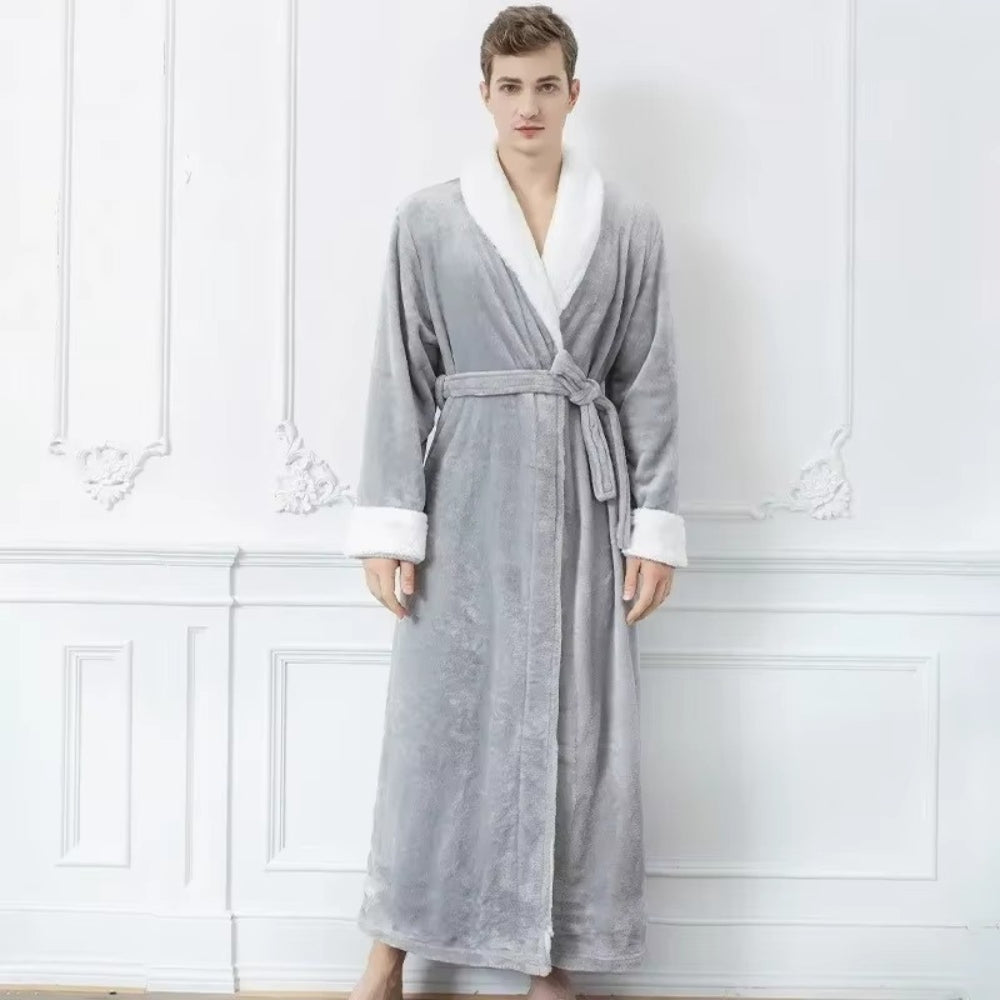 Fleece Bathrobe with Velvet-Soft Microfibre Texture and Contrast Trim