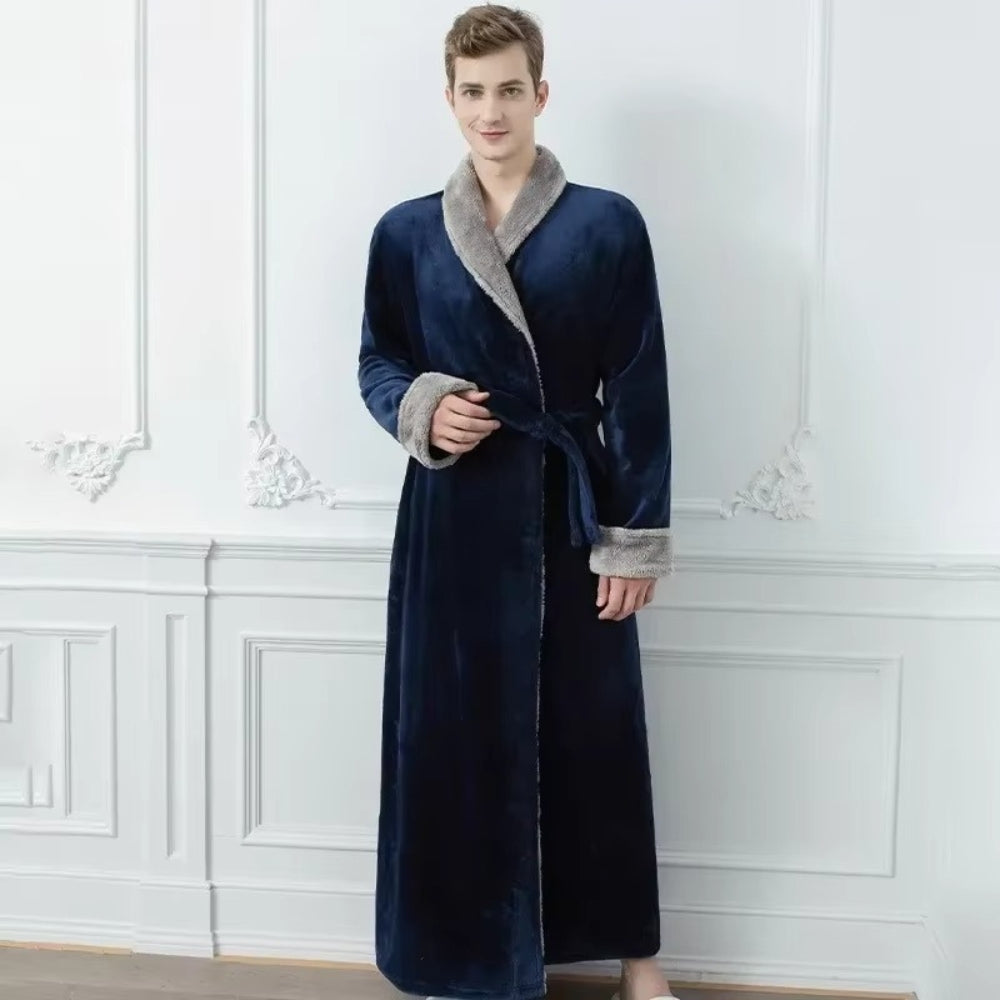 Fleece Bathrobe with Velvet-Soft Microfibre Texture and Contrast Trim