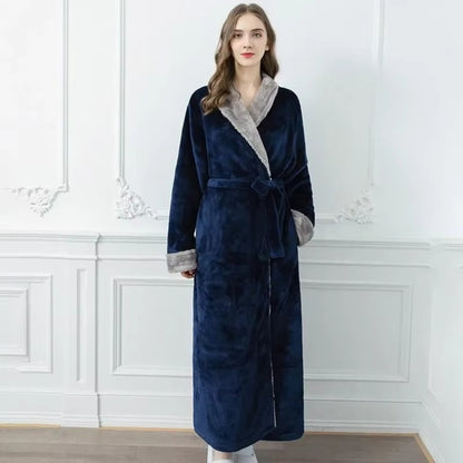 Fleece Bathrobe with Velvet-Soft Microfibre Texture and Contrast Trim
