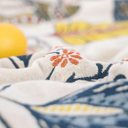 Floral Jacquard Cotton Throw – Reversible Blanket with Decorative Fringed Edges