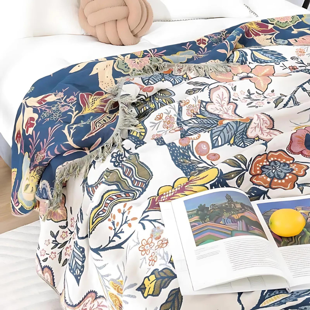 Floral Jacquard Cotton Throw – Reversible Blanket with Decorative Fringed Edges