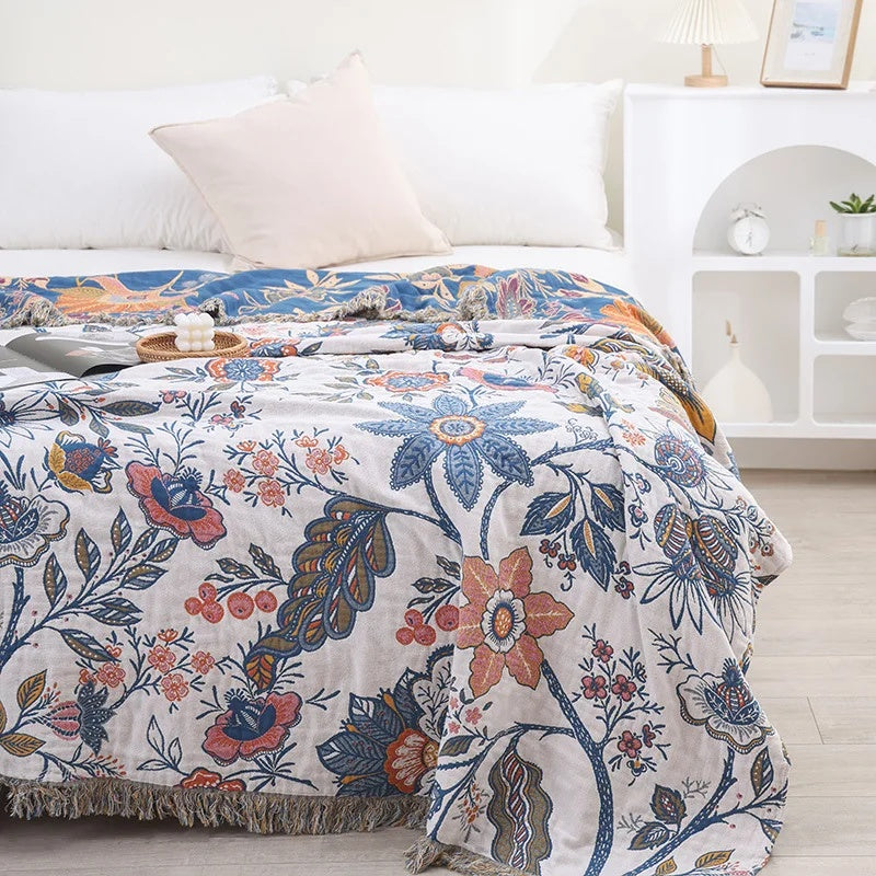 Floral Jacquard Cotton Throw – Reversible Blanket with Decorative Fringed Edges