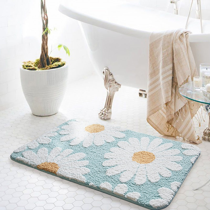 Floral Polyester Bath Mat with Soft Textured Pile and Non-Slip Backing