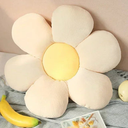 Flower-Shaped Polyester Cushion for Stylish Home Decor