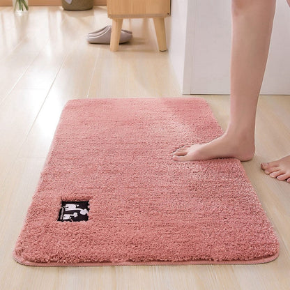 Giraffe Bath Mat with Non-Slip Backing and Absorbent Microfibre