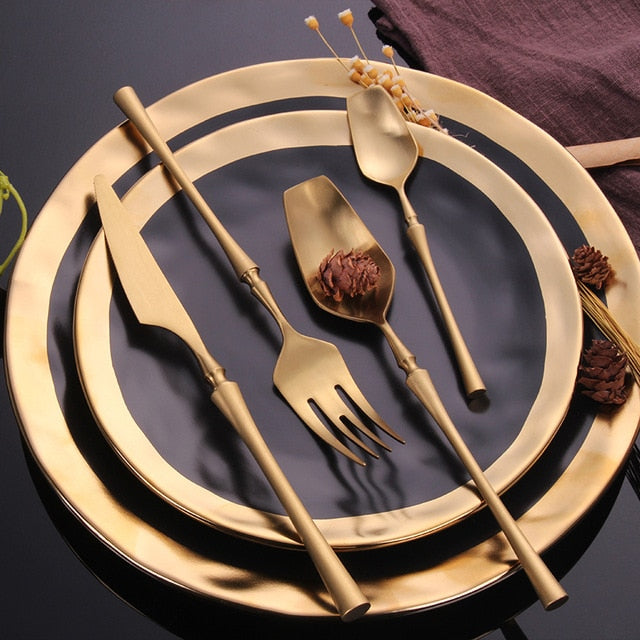 Gold Stainless Steel Cutlery Set with Elegant Finish