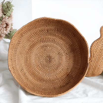 Handwoven Rattan Fruit Basket – Natural Decorative Storage for the Home