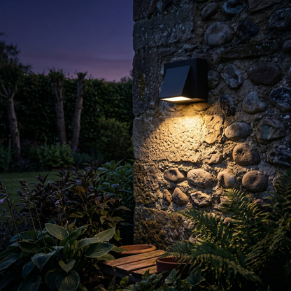 IP65 Outdoor Wall Sconce with Integrated 5W LED