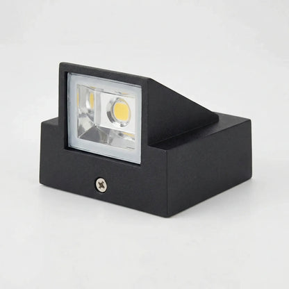IP65 Outdoor Wall Sconce with Integrated 5W LED