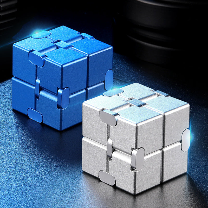 Infinity Fidget Cube Toy with Smooth Moving Alloy Design