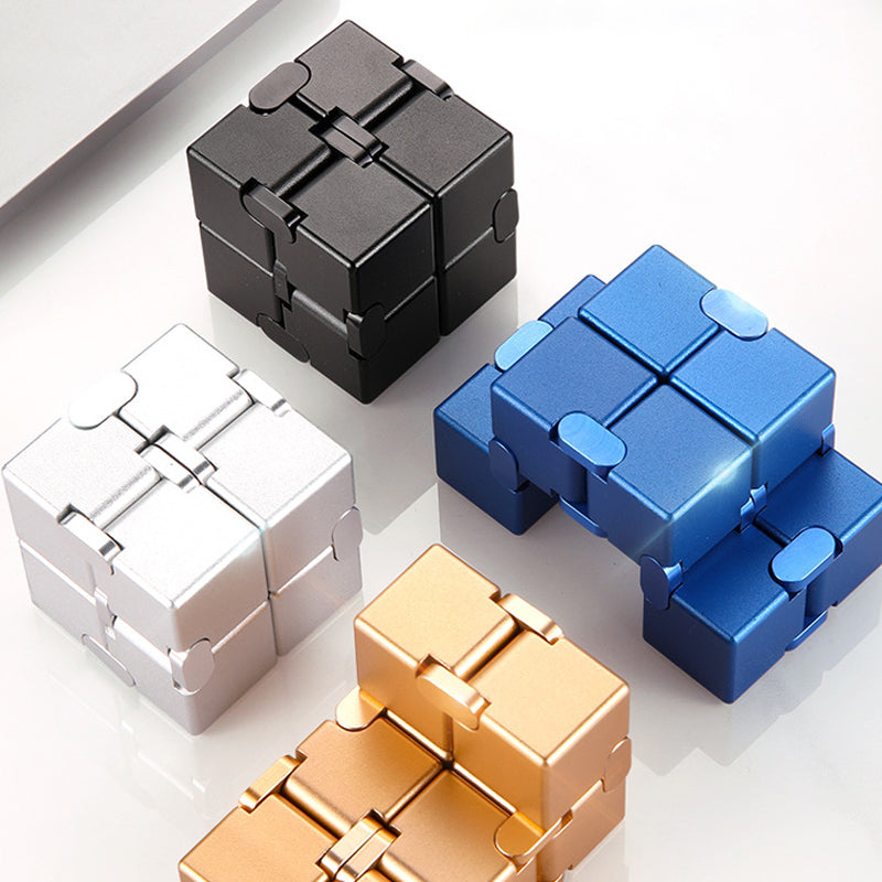 Infinity Fidget Cube Toy with Smooth Moving Alloy Design
