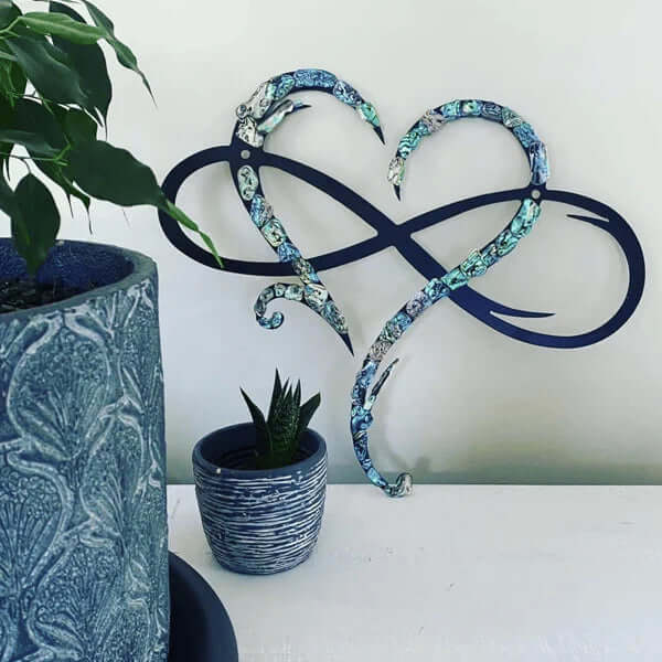 Infinity Heart Iron Wall Decoration with Mother of Pearl