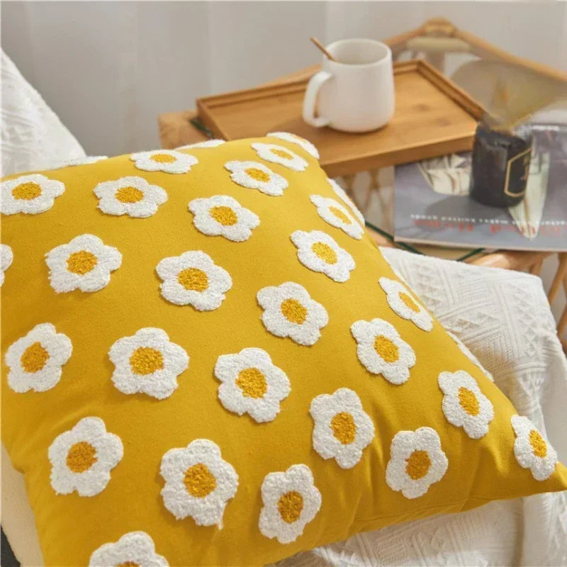 Jacquard Cushion Cover with Woven Sunflower Pattern and Hidden Zip Closure
