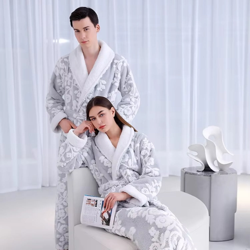 Jacquard Double-Layer Bathrobe with Coral Fleece Interior and Full-Length Sleeves