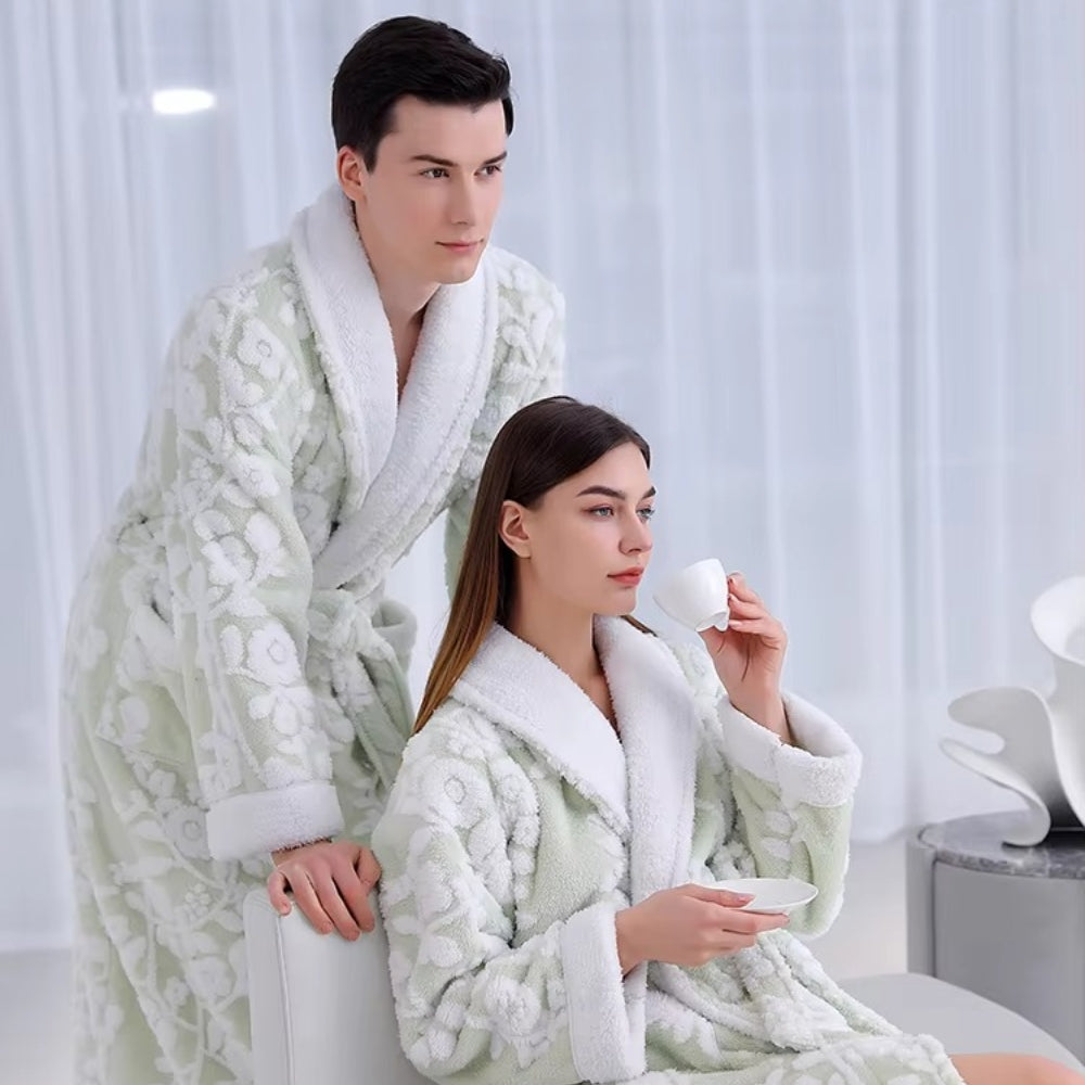 Jacquard Double-Layer Bathrobe with Coral Fleece Interior and Full-Length Sleeves