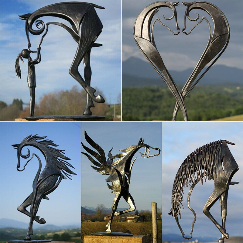 Kissing Horse Metal Garden Sculpture for Outdoor Decor