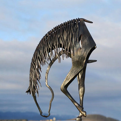 Kissing Horse Metal Garden Sculpture for Outdoor Decor