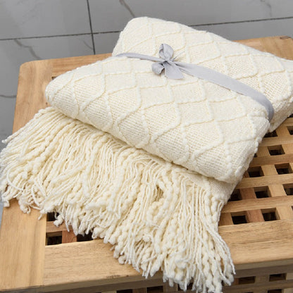 Knitted Cotton Blend Throw Blanket for Warmth and Comfort