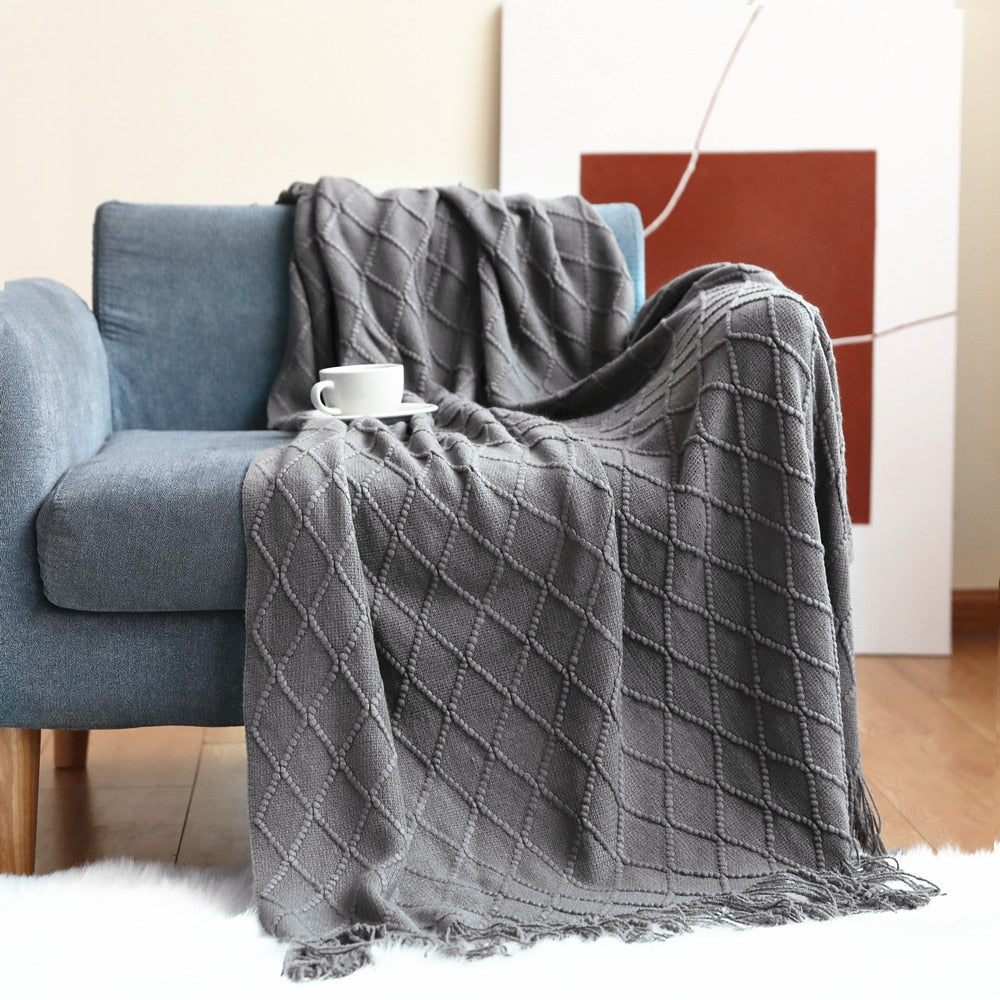 Knitted Cotton Blend Throw Blanket for Warmth and Comfort