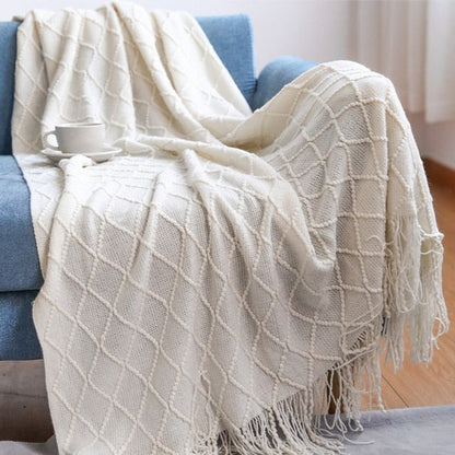Knitted Cotton Blend Throw Blanket for Warmth and Comfort